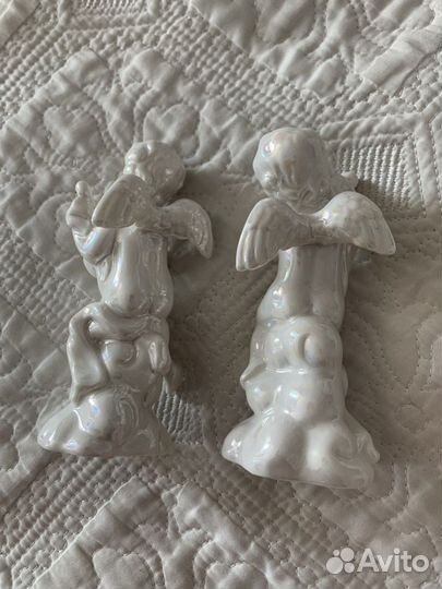 Ангел фарфоровый статуэтка