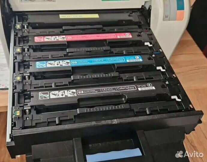 Принтер лазерный HP Color LaserJet CP1215