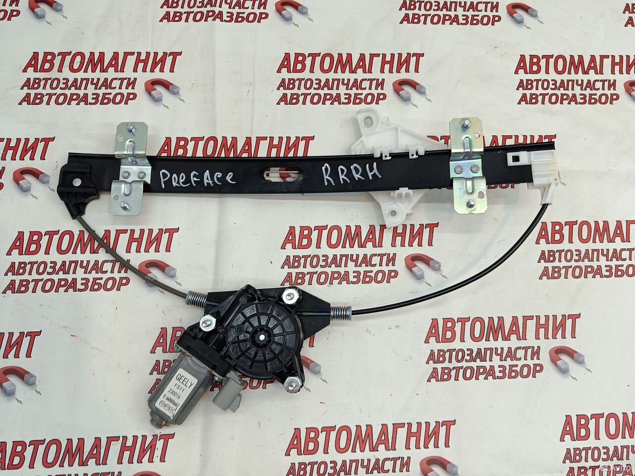 Стеклоподъемник задний правый Geely Preface