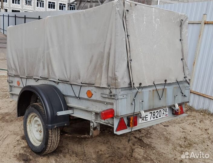 Прицеп к легковому автомобилю