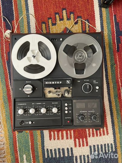 Бабинный магнитофон. Юпитер 203 стерео