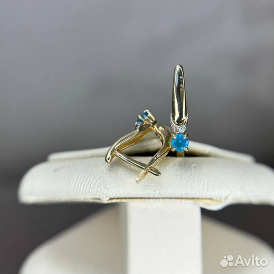 Золотые серьги 585 пробы с бриллиантами и топазом