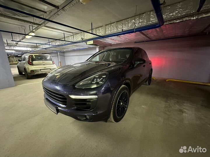 Porsche Cayenne 3.0 AT, 2017, 130 000 км