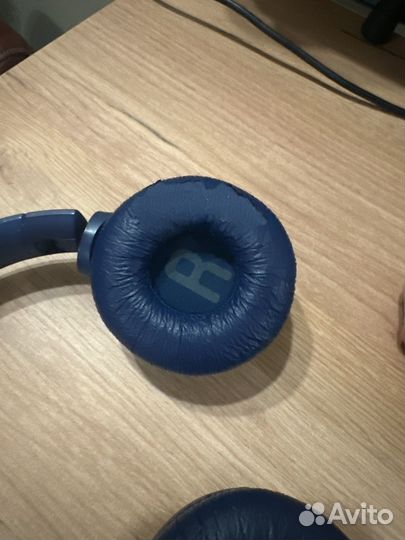 Беспроводные наушники jbl