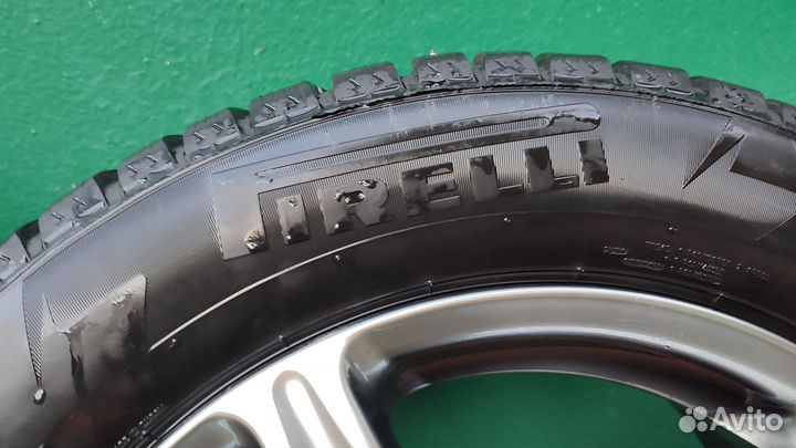 R16 Pirelli Ice Zero 205/60, PCD 5x114.3 DIA 60.1