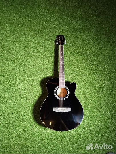 Гитара электроакустика с чехлом