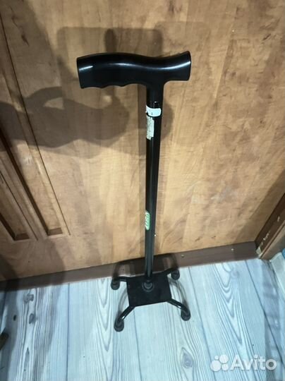 Трость четырехопорная