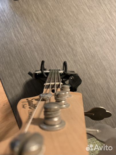 Бас гитара Fender Squier Affinity J Bass 4-strings