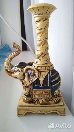 Слон-подсвечник