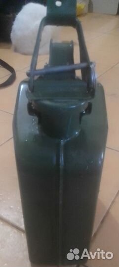 Канистра для бензина 5 литров