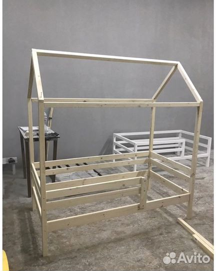 Кровать - домик