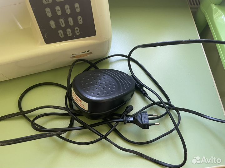 Компьютеризированная швейная машина