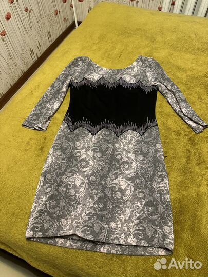 Нарядное платье