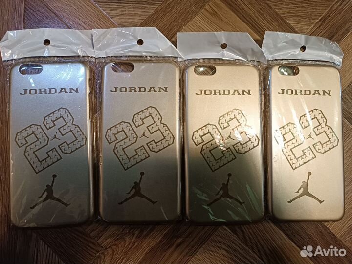 Чехлы на телефоны