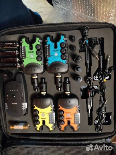 Сигнализаторов поклёвки полный комплект