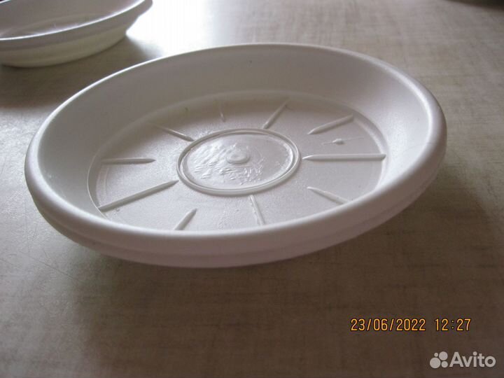 Горшки для цветов,поддоны для цветов