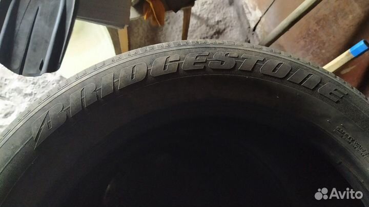 Bridgestone B-style EX 245/55 R19