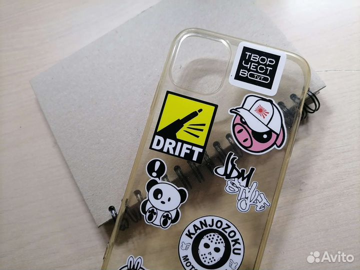Чехол на iPhone 11
