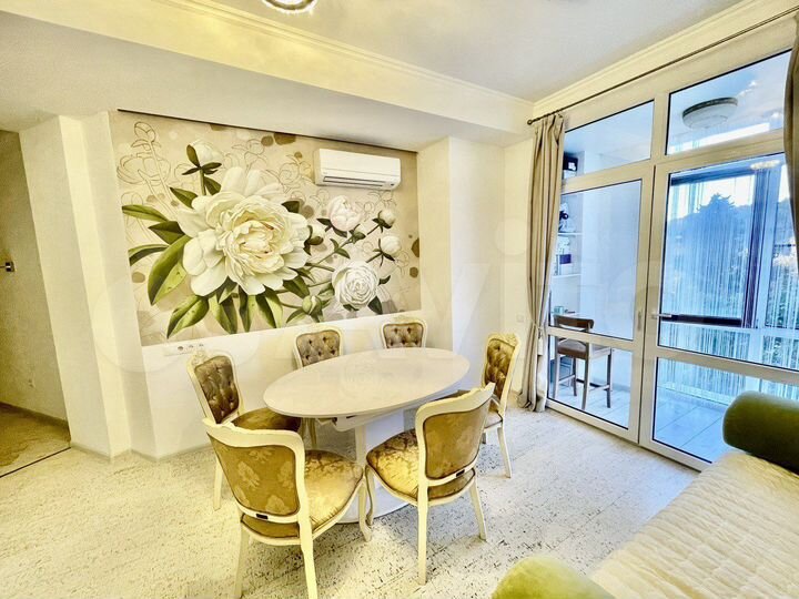 3-к. квартира, 85,2 м², 1/19 эт.