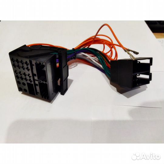 Переходник ISO - QuadLock для штатных магнитол VW