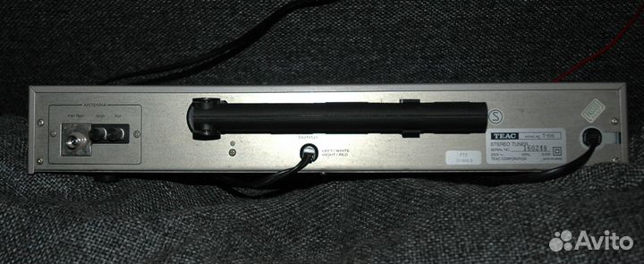 Тюнер Teac T-515