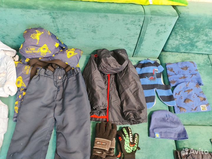 Отдам бесплатно вещи на мальчика