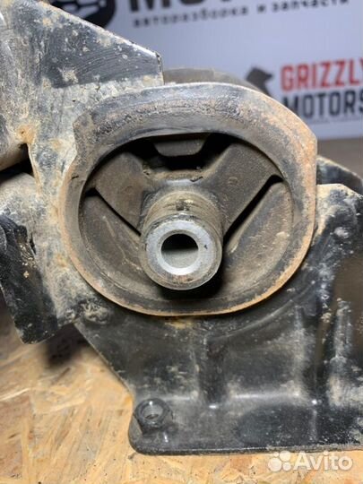 Подушка двигателя левая Chery Tiggo T11 sqre4G16