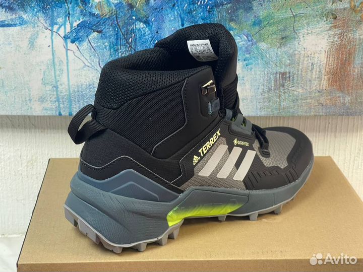 AdidasTerrex Swift R3 Mid gore-TEX Hiking Shoes