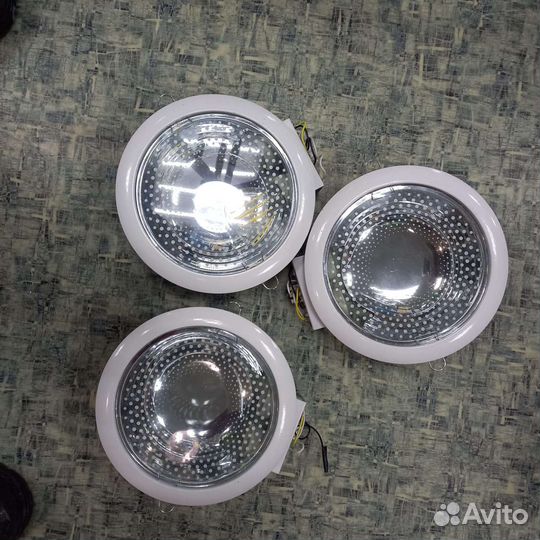 Светильник встраиваемый