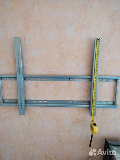 Крепеж для телевизора