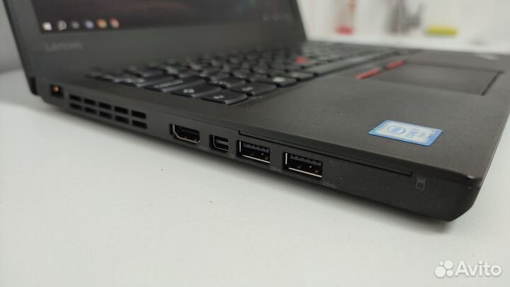 Ноутбук Thinkpad x260 i7-6500/8/256