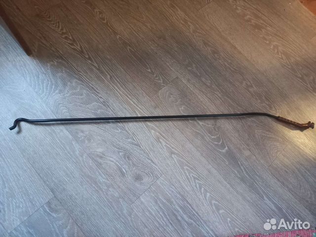 Упор капота Тигуан1 2012г.в