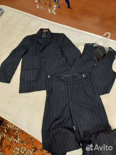 Костюм школьный тройка