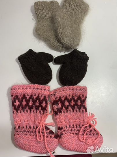 Варежки, носочки детские