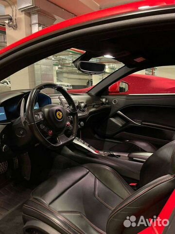 Ferrari F12berlinetta, 2014 объявление продам