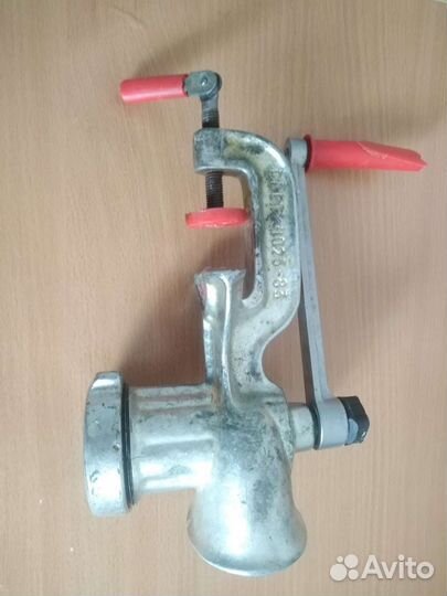 Мясорубка ручная