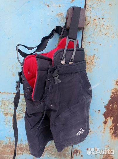 Хоккейная форма для мальчика