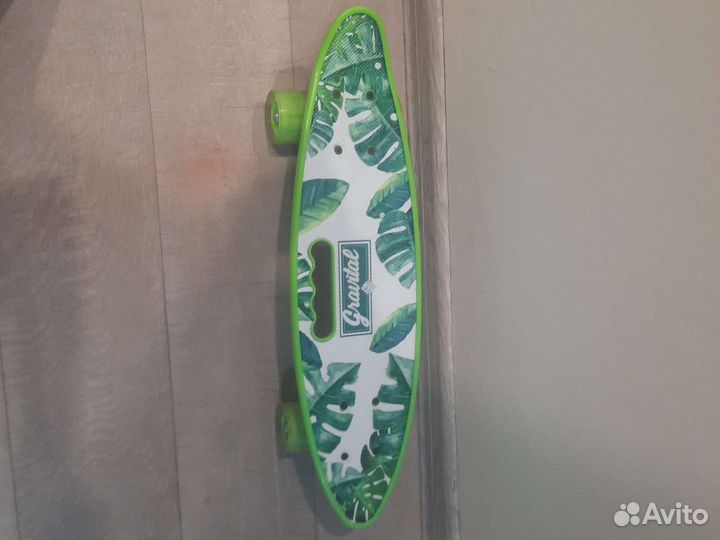 Скейтборд зеленый новый
