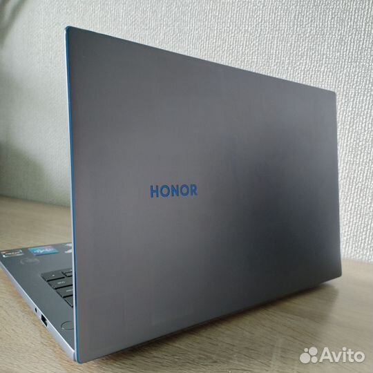 Ноутбук Honor MagicBook 14