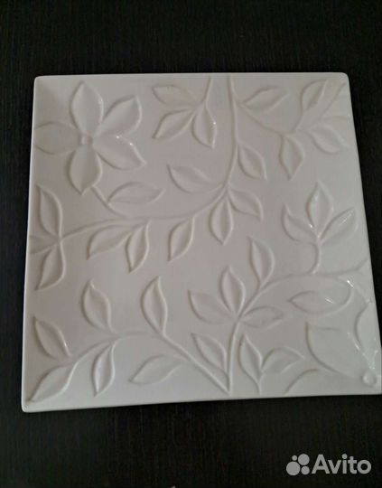 Тарелка квадратная