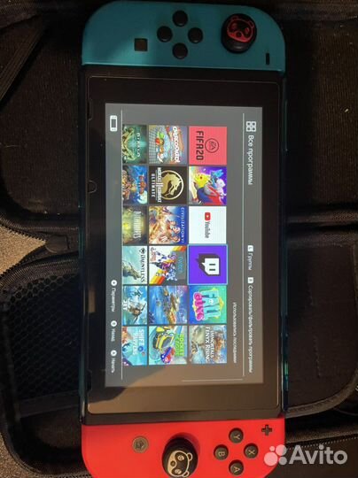 Nintendo switch (чехол,флешка,игры,геймпад и тд)