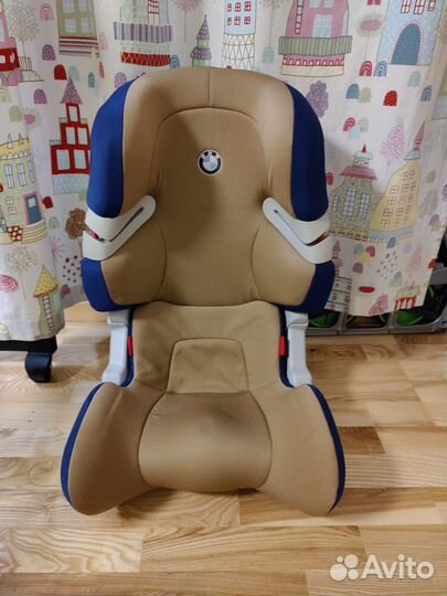 Детское кресло BMW