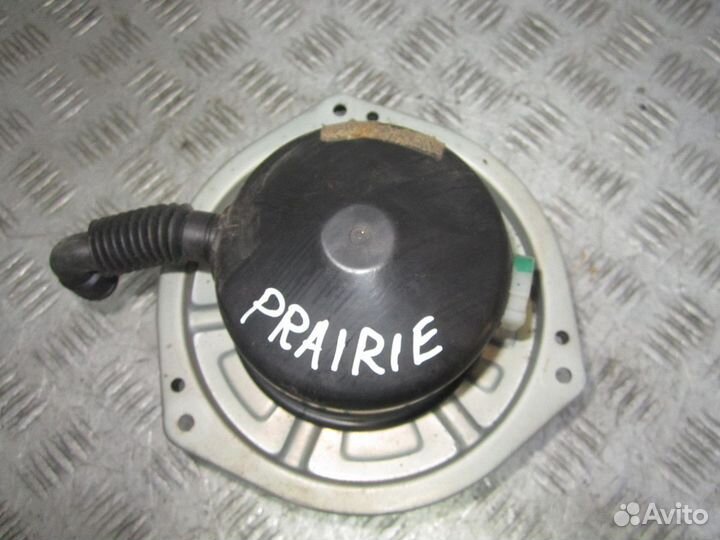 Моторчик отопителя Nissan Prairie M11 1988-1995