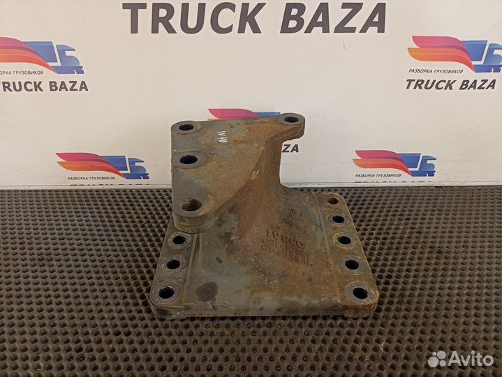 Кронштейн гура