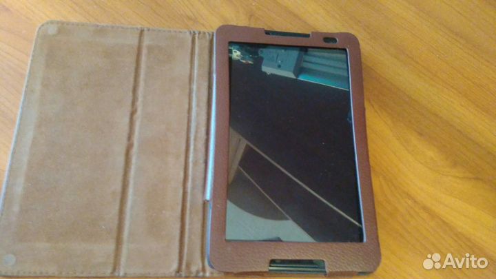 Планшет Lenovo