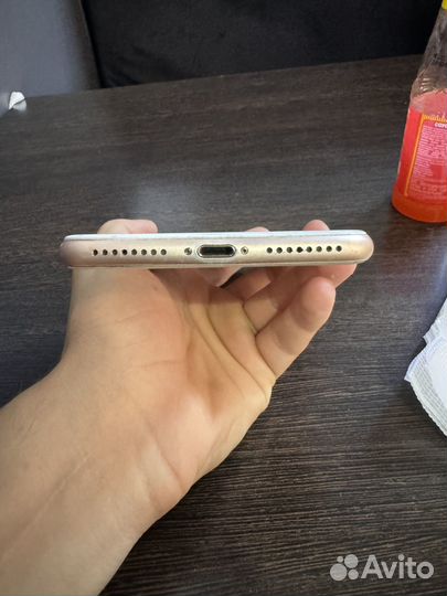 iPhone 8 Plus, 64 ГБ