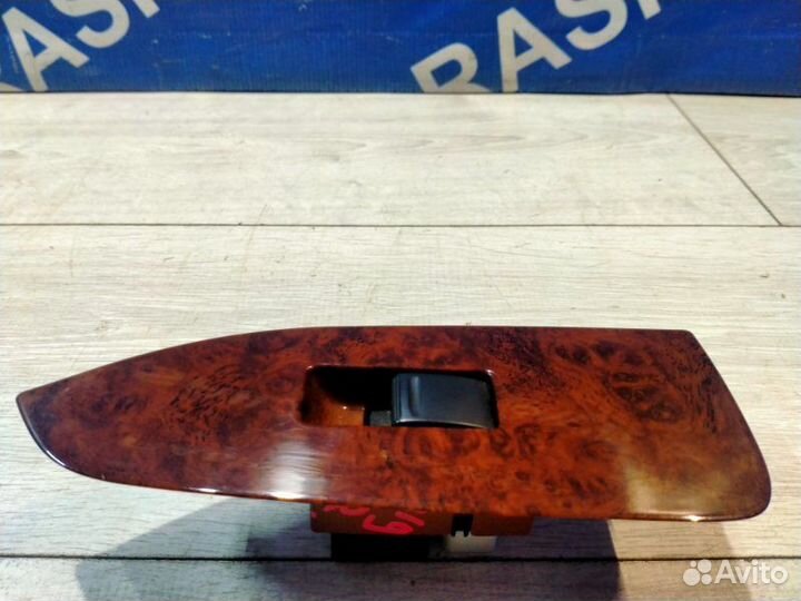 Блок управления стеклоподъемниками задний правый