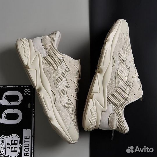 Кроссовки Adidas Ozweego Великаны