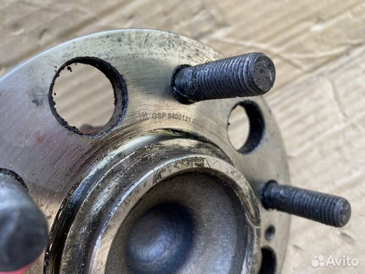 Ступица задняя в сборе с подшипником