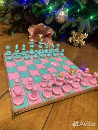 Шахматы ручной работы из эпоксидной смолы